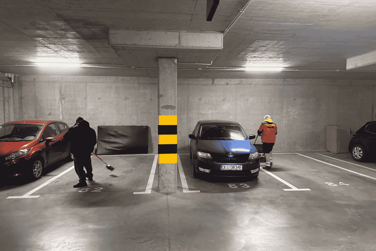 Stała obsługa osiedla obejmująca sprzątanie garażu podziemnego i miejsc parkingowych