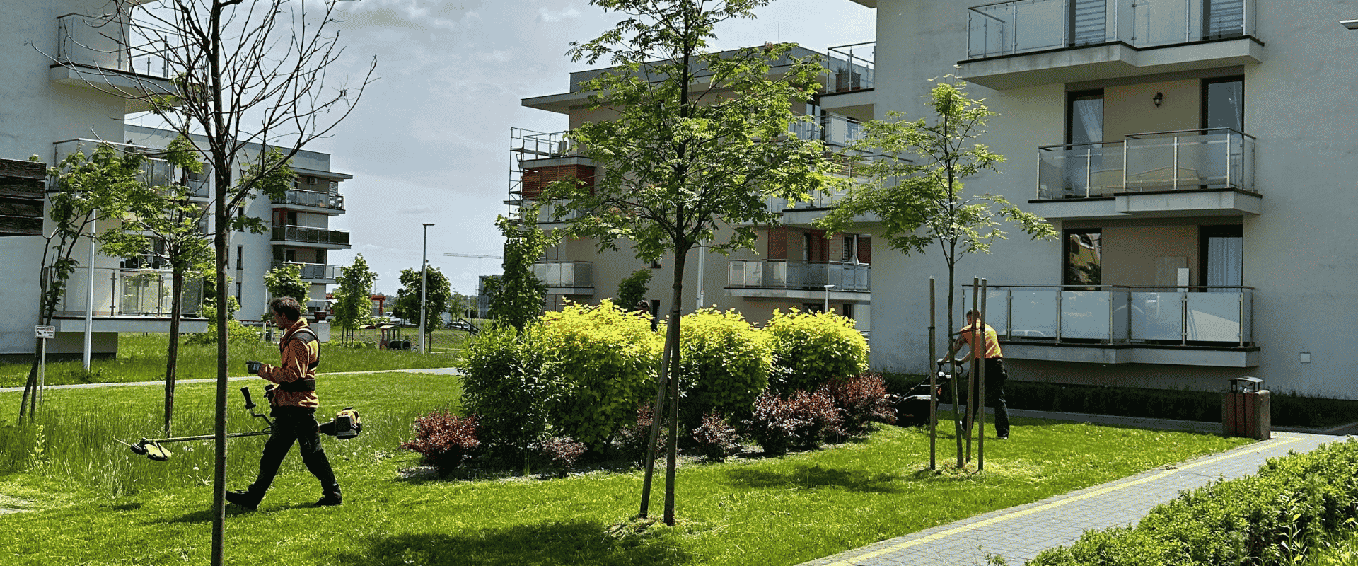Utrzymanie terenów zewnętrznych na osiedlu mieszkaniowym w Lublinie